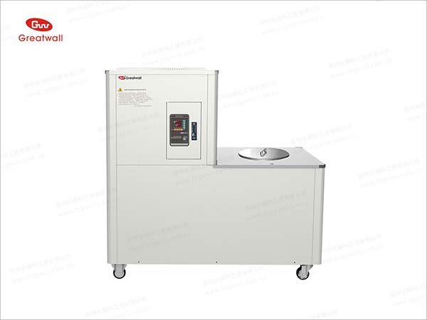 超級(jí)低溫?cái)嚢璺磻?yīng)槽（-100℃、-120℃）